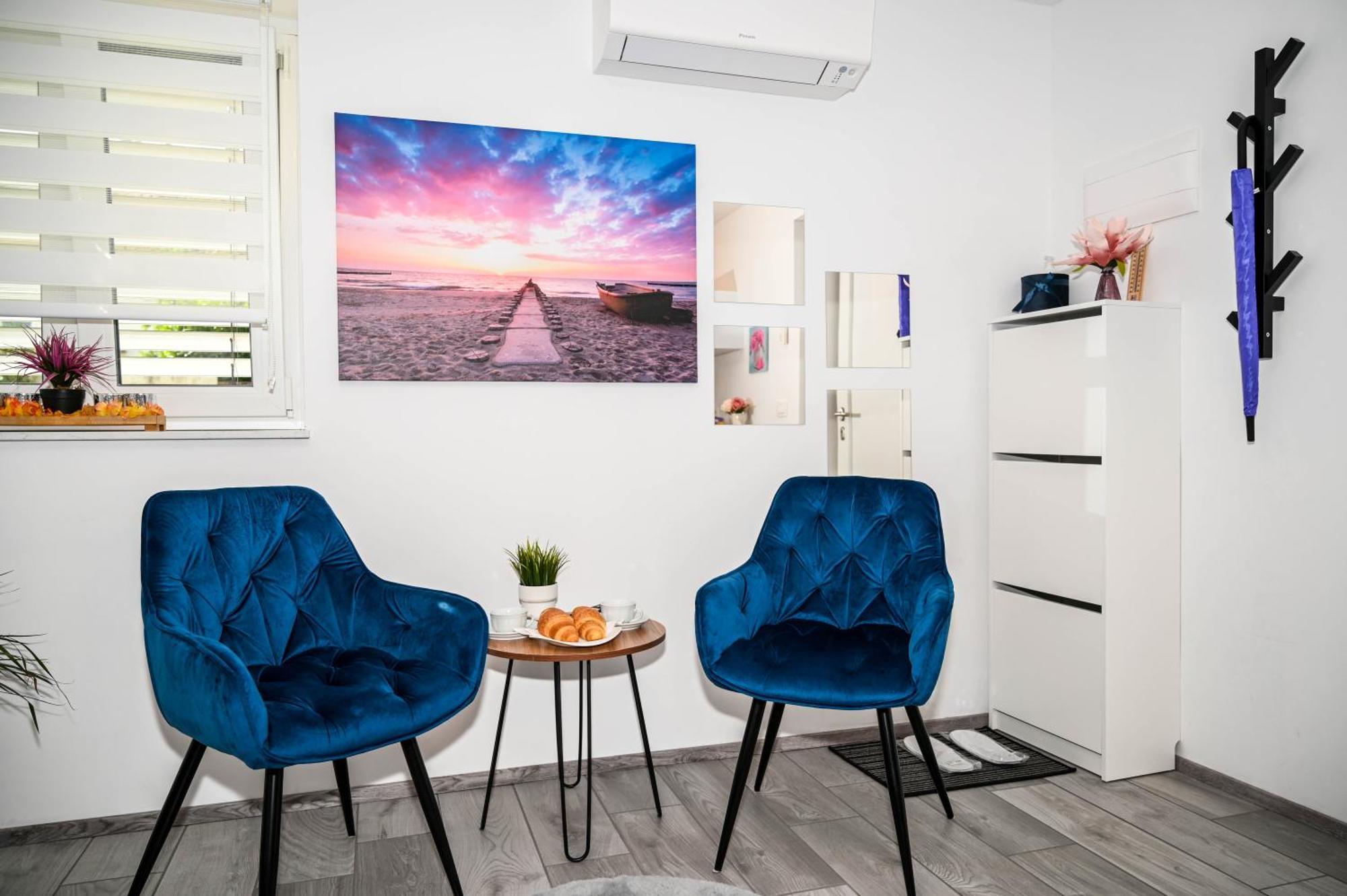Blue Apartment With Free Parking Ljubljana Exterior photo